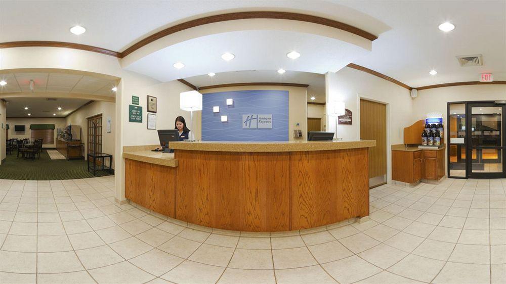 Baymont By Wyndham Merrillville Exterior foto